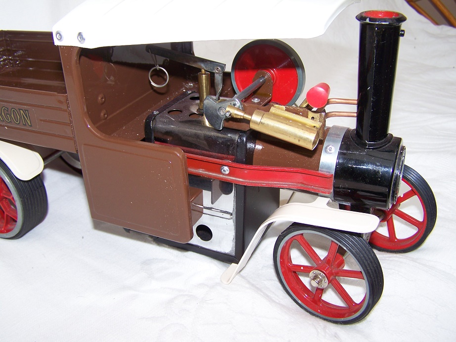 Also has new high power grooved piston and cast one piece cylinder fitted.